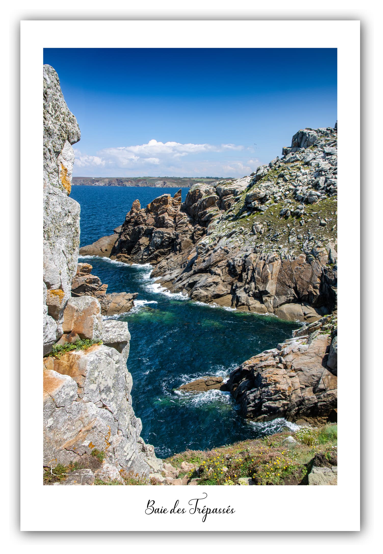 Poster Baie des Trépassés - Bretagne (France). Affiches Formats 30x40 cm, 40x60 cm ou 50x70 cm. Impression sur Papier Photo. Décoration murale. Paysage. Mer. Phare.