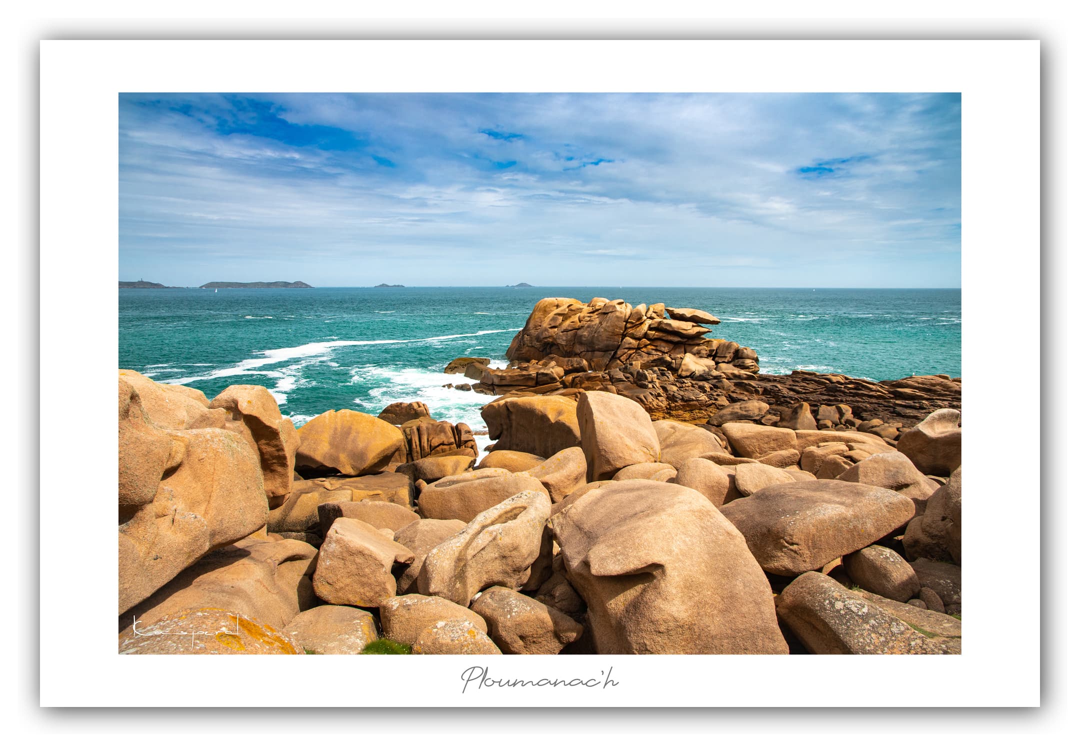 Poster Ploumanac'h - Bretagne (France). Affiches Formats 30x40 cm, 40x60 cm ou 50x70 cm. Impression sur Papier Photo. Décoration murale. Paysage. Mer. Phare.