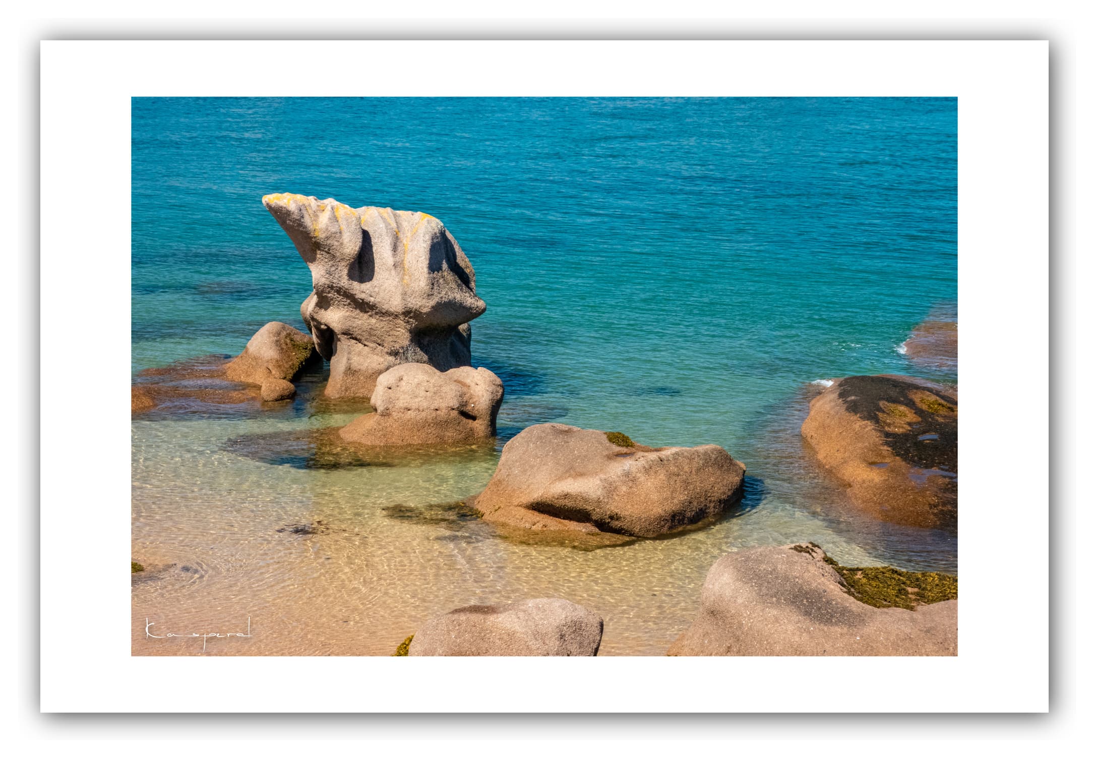 Poster Trégastel - Bretagne (France). Affiches Formats 30x40 cm, 40x60 cm ou 50x70 cm. Impression sur Papier Photo. Décoration murale. Paysage. Mer. Phare.