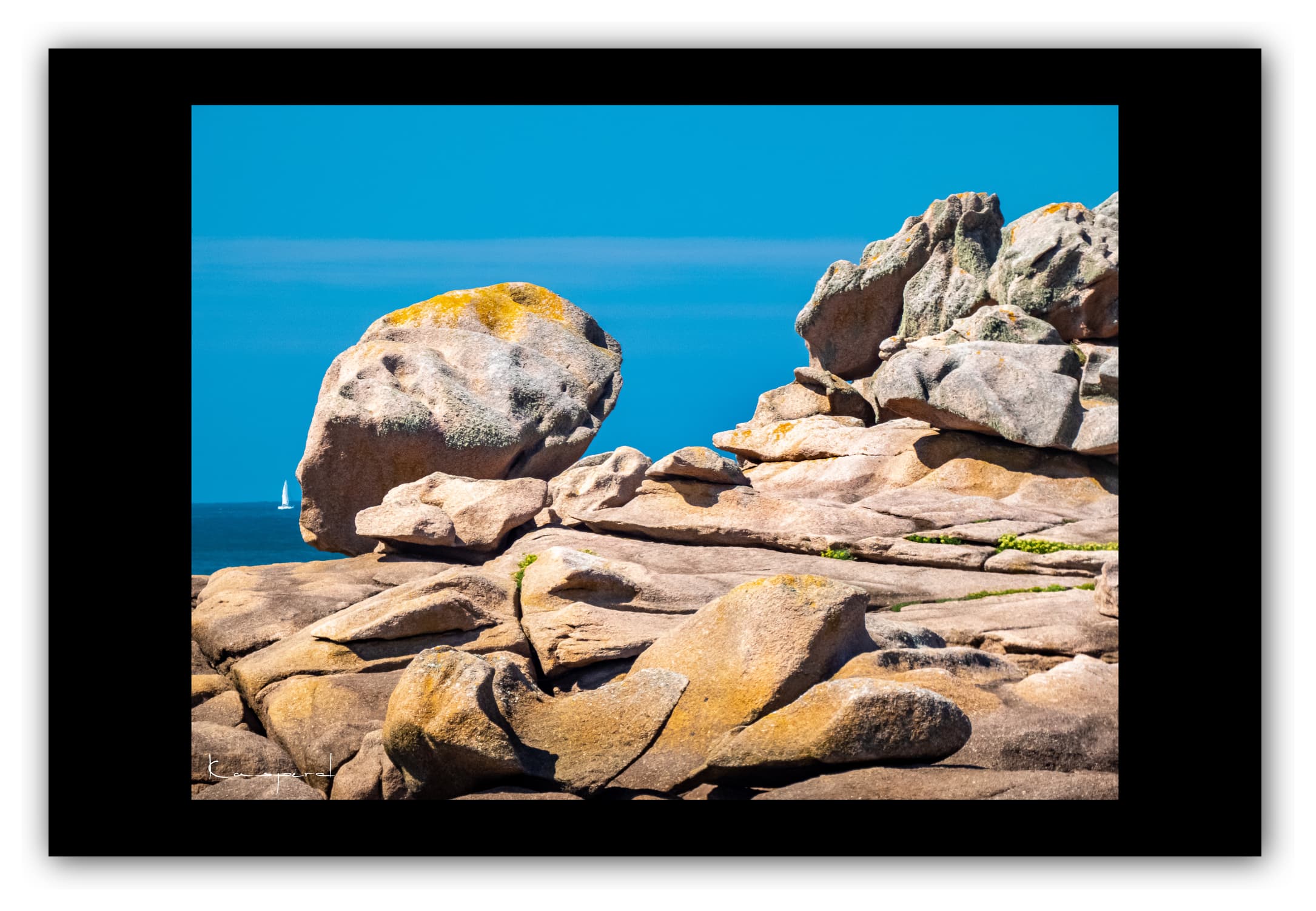 Poster Trégastel - Bretagne (France). Affiches Formats 30x40 cm, 40x60 cm ou 50x70 cm. Impression sur Papier Photo. Décoration murale. Paysage. Mer. Phare.