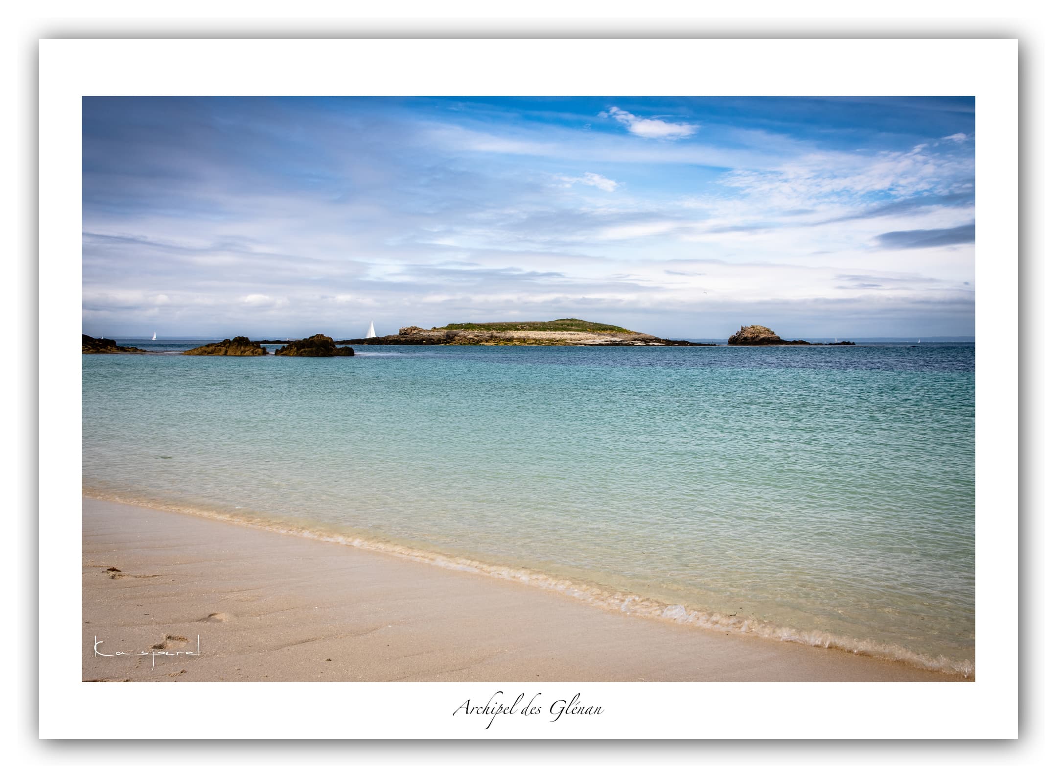 Poster Les îles Glénan (Bretagne - France). Affiches Formats 30x40cm, 40x60 cm ou 50x70 cm. Impression sur Papier Photo. Décoration murale. Paysage. Océan. Îles.
