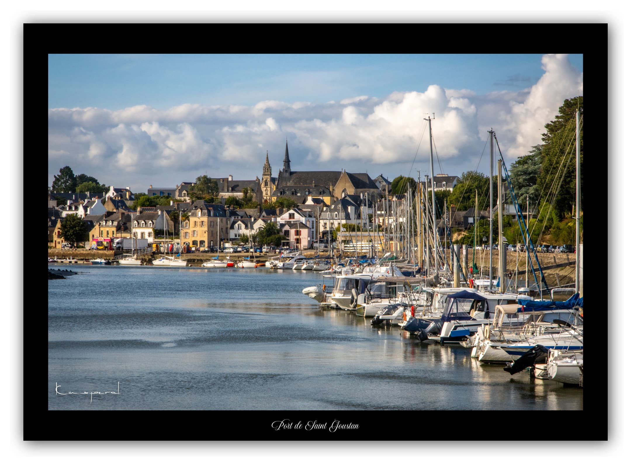 Poster Port de Saint-Goustan (Bretagne - France). Affiches Formats 30x40cm, 40x60 cm ou 50x70 cm. Impression sur Papier Photo. Décoration murale. Architecture. Port.