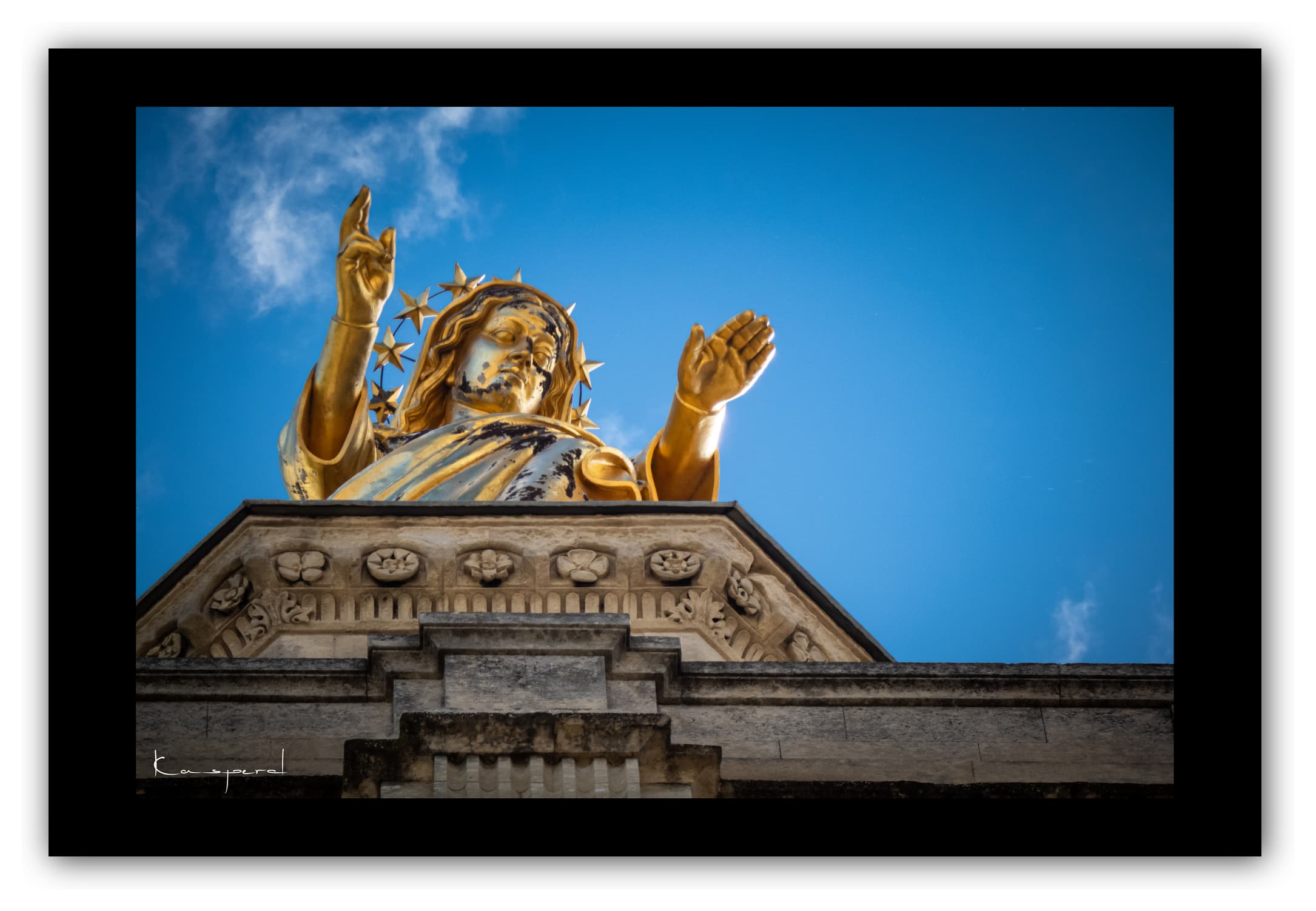 Poster Notre Dame des Doms - Avignon (France). Affiches Formats 30x40 cm, 40x60 cm ou 50x70 cm. Impression sur Papier Photo. Décoration murale. Ville. Cathédrale. Architecture.