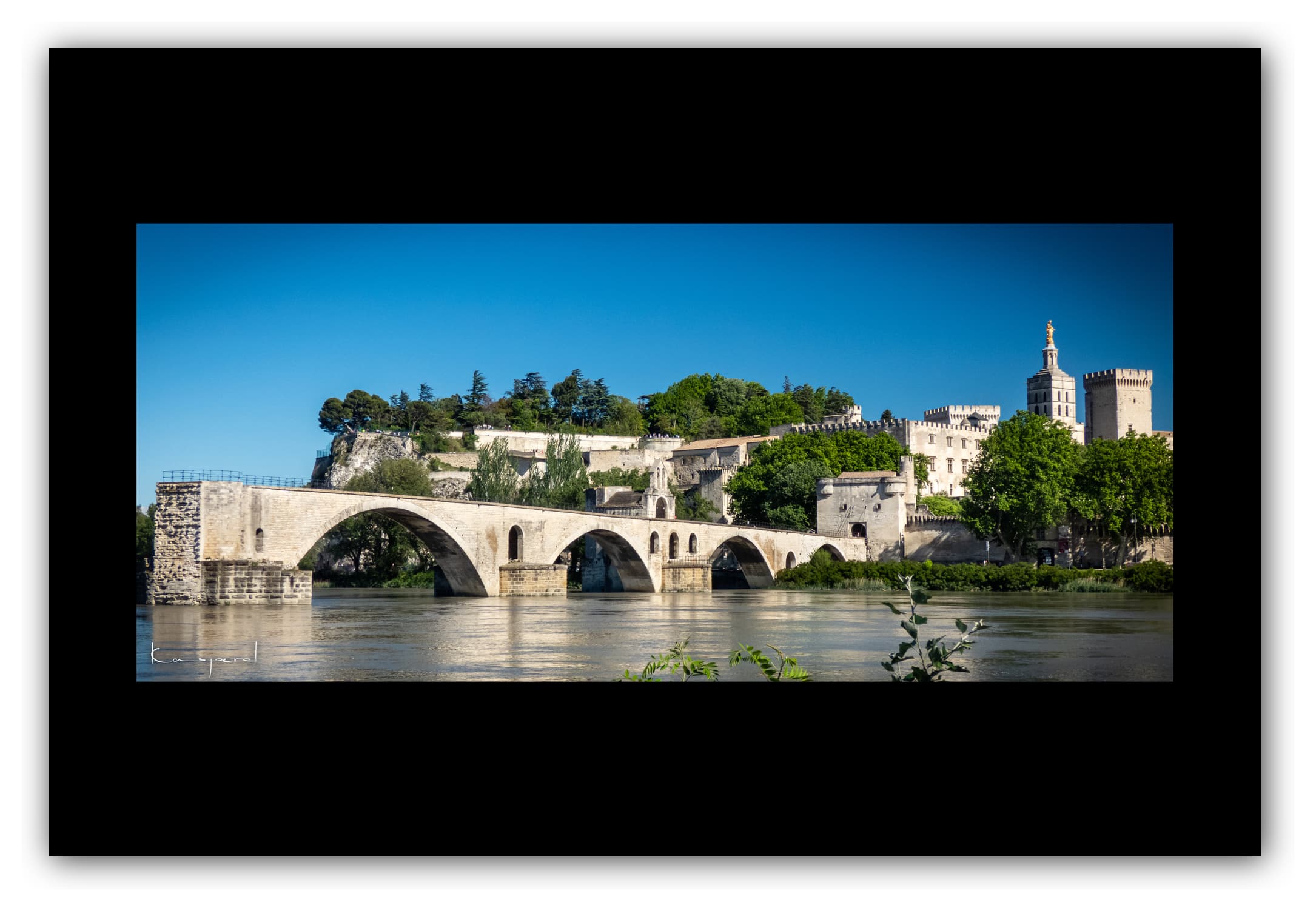 Poster Avignon (France). Affiches Formats 30x40 cm, 40x60 cm ou 50x70 cm.. Impression sur Papier Photo. Décoration murale. Ville. Palais. Pont. Architecture.