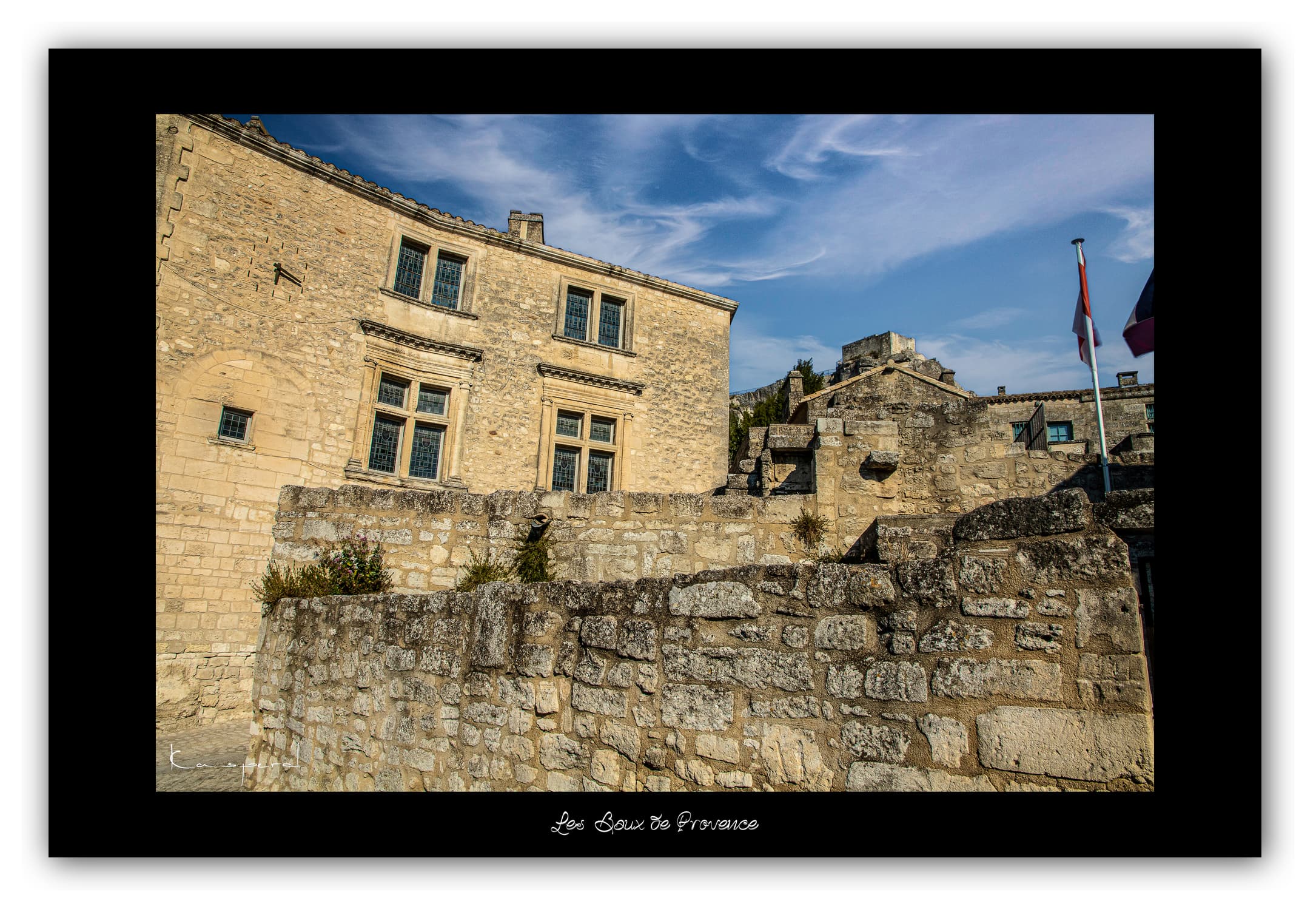 Poster Baux de Provence (Bouches du Rhône - France). Affiches Formats 30x40 cm, 40x60 cm ou 50x70 cm. Impression sur Papier Photo. Décoration murale. Village. Architecture.
